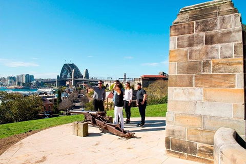 Small Group Essential Sydney Tour Including Lunch - Hotel Accommodation 4