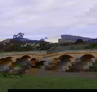 Richmond Historic Afternoon Tour from Hobart - Hotel Accommodation