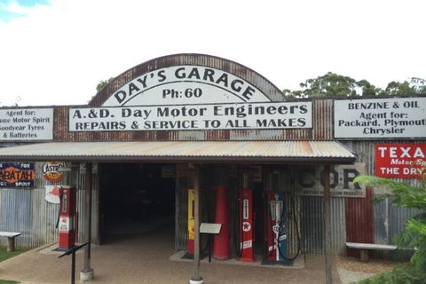 Private Tour To Paronella Park, Historic Village Herberton And Wild Life Wallaby - Hotel Accommodation 3