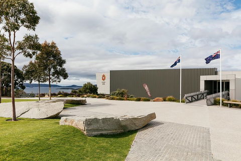 National Anzac Centre General Entry Ticket - Hotel Accommodation 3