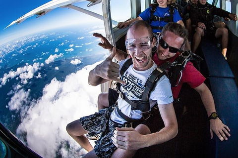 Byron Bay Tandem Sky Dive - Hotel Accommodation 4