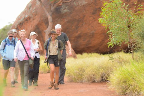 Full Uluru Base Walk At Sunrise Including Breakfast - Hotel Accommodation 3