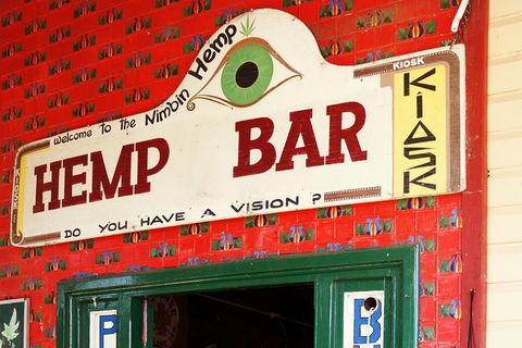 Byron Surrounds: Nimbin Waterfall Adventure - Swimming Tour - Hotel Accommodation 4