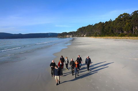 Bruny Island Traveller - Gourmet Tasting And Sightseeing Day Trip From Hobart - Hotel Accommodation 5