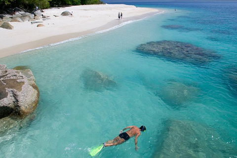 Fitzroy Island Day Trip From Cairns - Hotel Accommodation 0