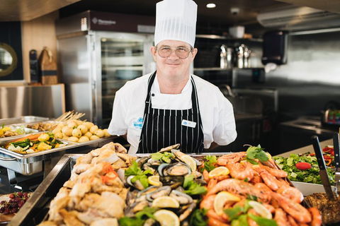 Dinner Buffet Cruise On The Gold Coast - Hotel Accommodation 4