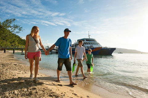 Fitzroy Island Catamaran Transfers From Cairns - Hotel Accommodation 3