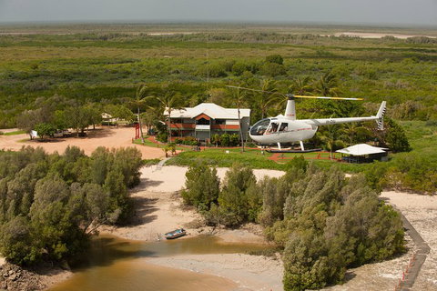 For Someone Special: Scenic Flight With Remote Private Picnic On Cable Beach - Hotel Accommodation 1