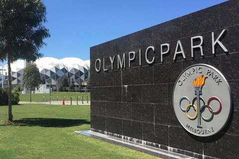 Melbourne Sports Walking Tour - Hotel Accommodation 3