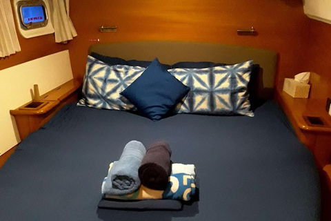 2-Night Whitsundays Sailing Adventure: Whitsunday Getaway - Hotel Accommodation 1