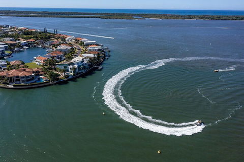 Jet-Boat Ride And Helicopter Flight From The Gold Coast - Hotel Accommodation 1