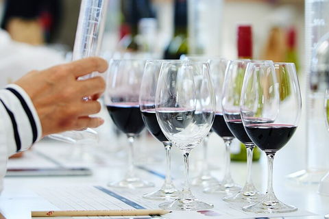 Penfolds Barossa Valley: Make Your Own Wine - Hotel Accommodation 3