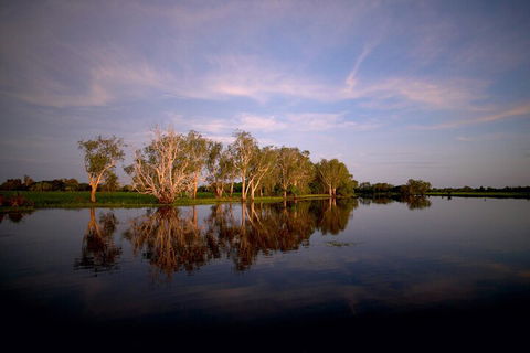 Yellow Water Cruise - Kakadu - Hotel Accommodation 1