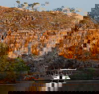 Nitmiluk Katherine Gorge Cruise - Hotel Accommodation