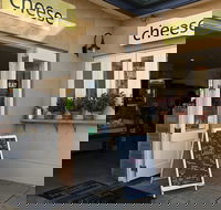 Small Group Adelaide Hills and Hahndorf Hideaway Tour from Adelaide - Hotel Accommodation