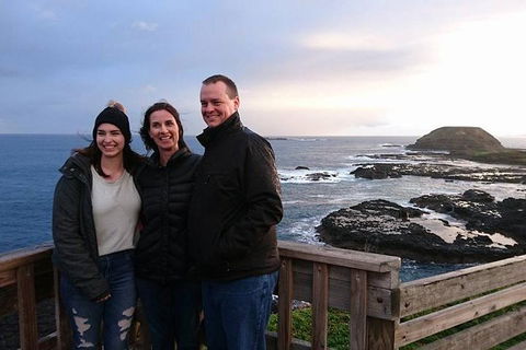 Phillip Island Medium Size Group Tour - Hotel Accommodation 0