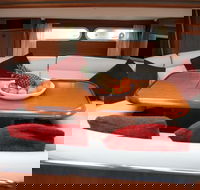 1-Night Whitsundays Private Charter Aboard Cruising Yacht Milady - Hotel Accommodation