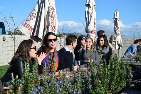 Canberra - Southern Highlands Winery Tour - Hotel Accommodation 1