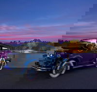 Blue Mountains Vintage Cadillac Tour with Local Guide - Hotel Accommodation