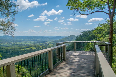 Full-Day Guided Hinterland Adventure Tour In Queensland - Hotel Accommodation 2