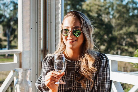 Full-day Wine-Tasting And Tamborine Mountain Tour With Lunch - Hotel Accommodation 3