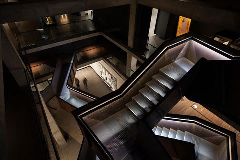 Moorilla Wine Meets Mona Art Day Trip - Hotel Accommodation 3
