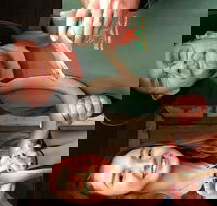 Perth Hills - Wildlife Art  Gastronomy - Hotel Accommodation