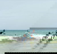 Private Beginners Surf Lessons Noosa World Surf Reserve - Hotel Accommodation