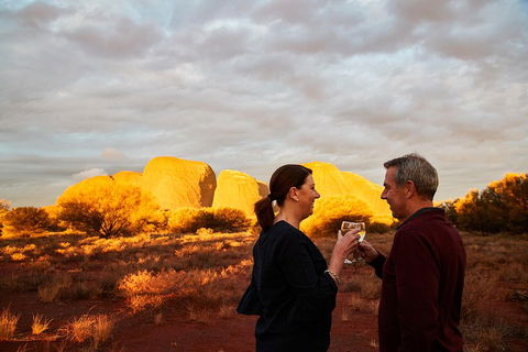 Ayers Rock 4 Tour Combo: Complete Uluru Base Walk At Sunrise, Valley Of The Winds At Sunrise, Kata Tjuta Sunset And Uluru Sunset - Hotel Accommodation 3