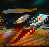 Australian Wine Discovery Tour with Tastings - Hotel Accommodation