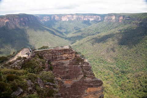 Small-Group Blue Mountains Tour With Bush Walks And Featherdale Wildlife Park - Hotel Accommodation 2