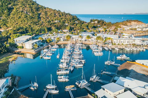 Magnetic Island Round-Trip Ferry From Townsville - Hotel Accommodation 2