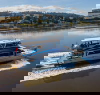 2.5 Hour Morning Discovery Cruise including sailing into the Cataract Gorge - Hotel Accommodation