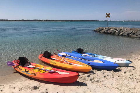 1-Hour Single Or Double Kayak Hire On Golden Beach, Caloundra - Hotel Accommodation 1